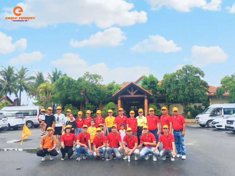 Đoàn Cán Bộ Công Nhân Viên Công Ty Cổ Phần 3F Việt trong chương trình tham quan nghỉ dưỡng kết hợp Team Building & Gala Dinner tại Thanh Tâm Resort Lăng Cô