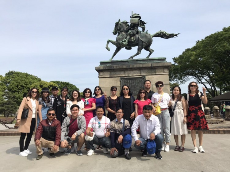 Đoàn  dược phẩm Nhất Linh tham quan tour Nhật Bản