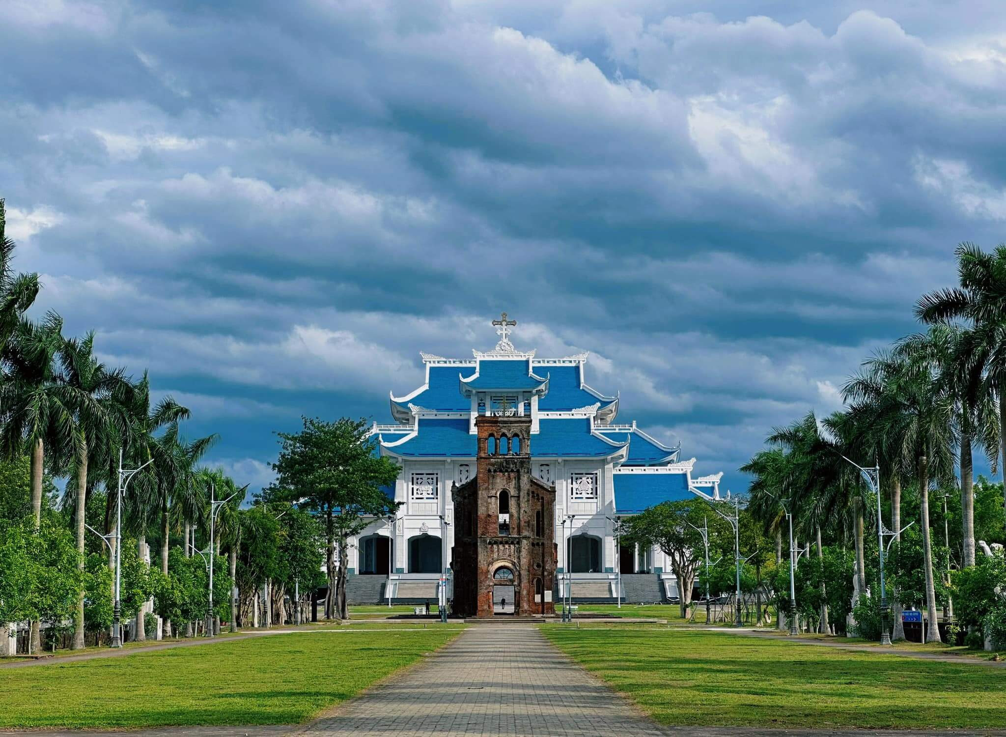 Thánh địa La Vang - Địa điểm hành hương linh thiêng của cộng đoàn Công giáo  - Eagle Tourist