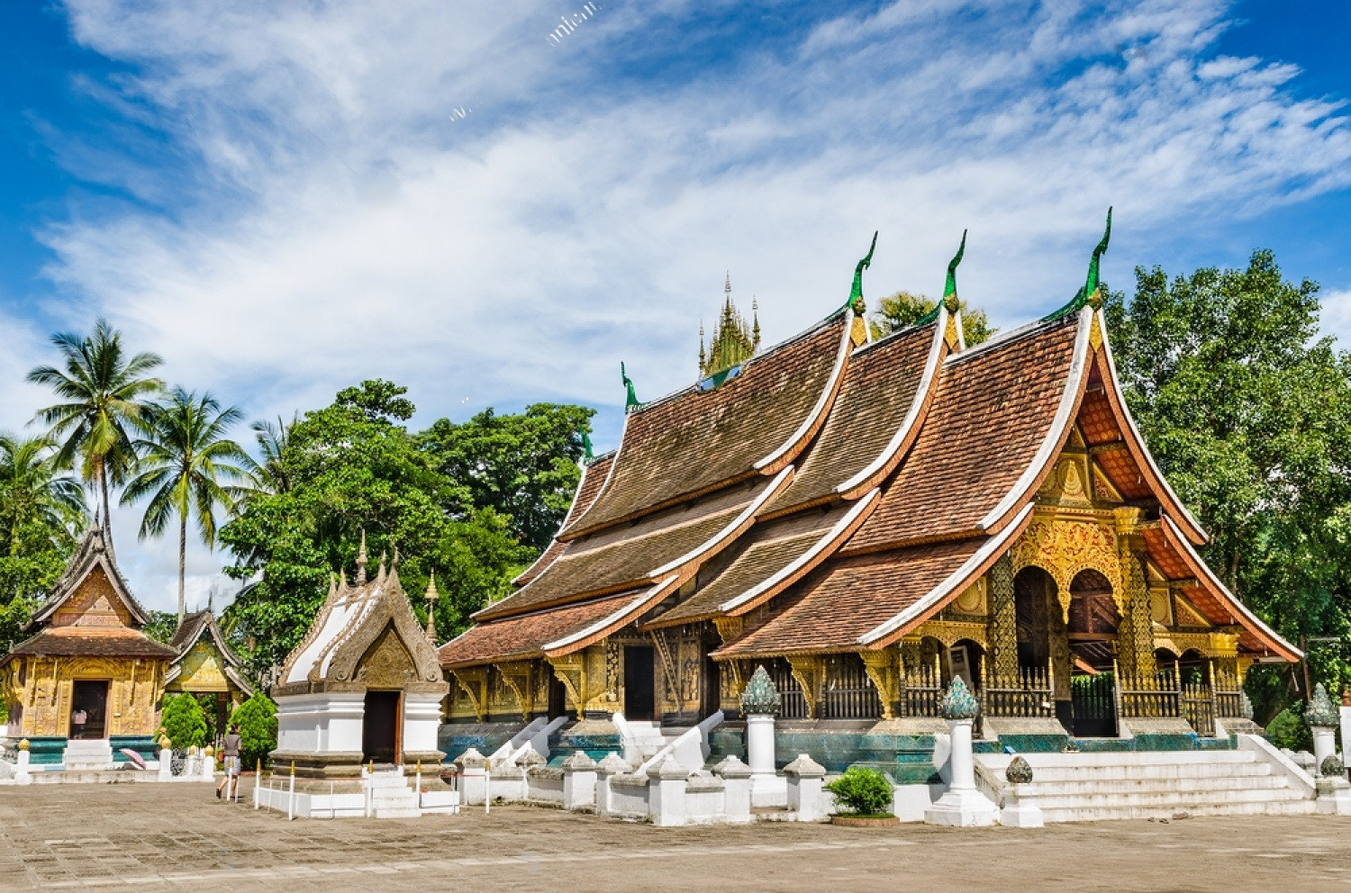 Chùa Wat Xieng Thong, ngôi chùa Phật giáo đẹp nhất ở Lào